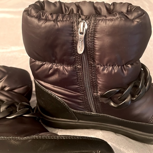 ⭐️HOST PICK⭐️ ARTICA Black Dale WaterProof Boots 10 - Picture 5 of 5